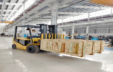 benefits of an electric forklift
